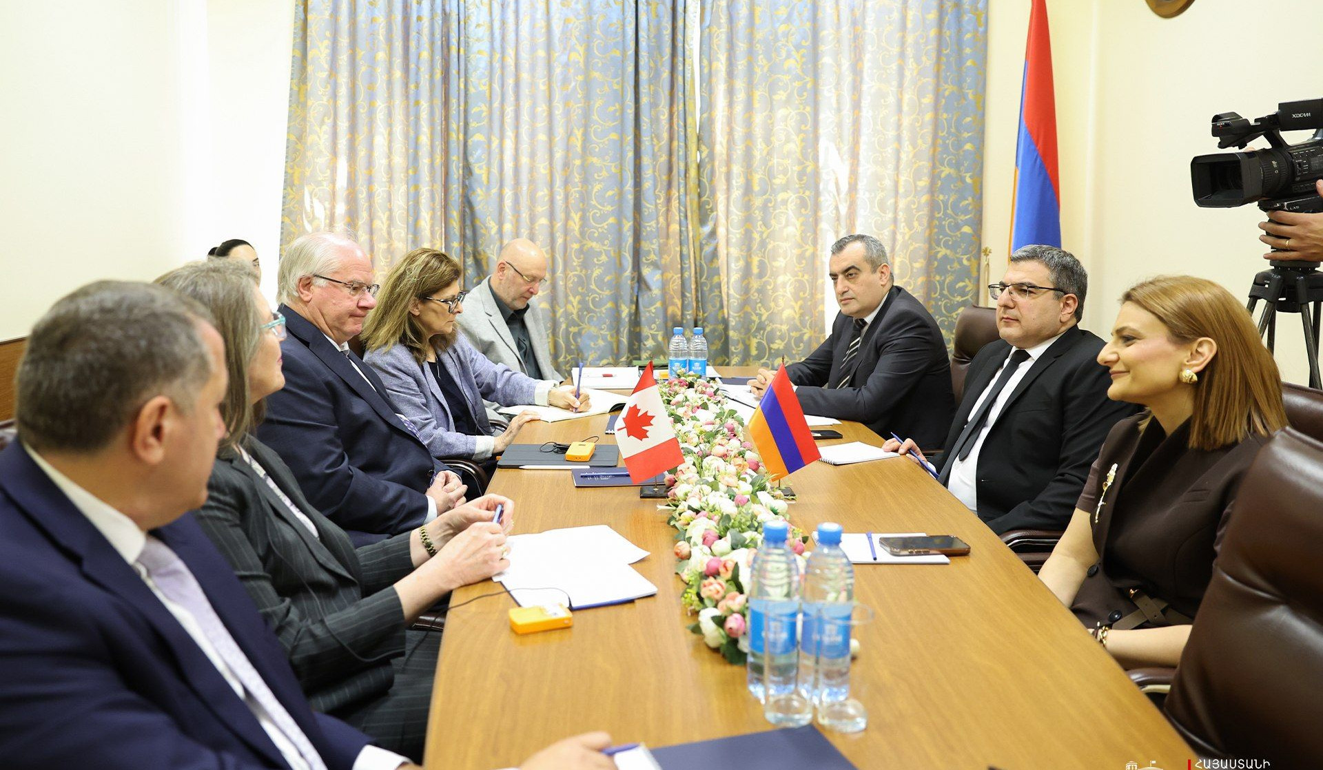 Նյու Բրանսվիկի Գերագույն դատարանի նախագահի հետ քննարկվել են անչափահասների հանցավորության կանխարգելման հարցեր