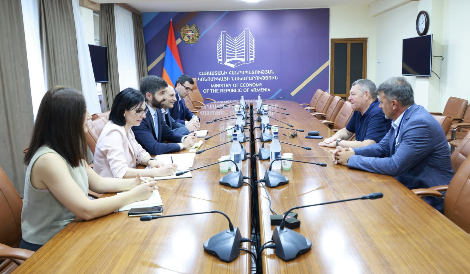Էկոնոմիկայի փոխնախարար Արման Խոջոյանն  ընդունել է գերմանական «Մոնոլիտ Նորդ» ՍՊԸ ղեկավարներին․ քննարկվել են համագործակցության հեռանկարները