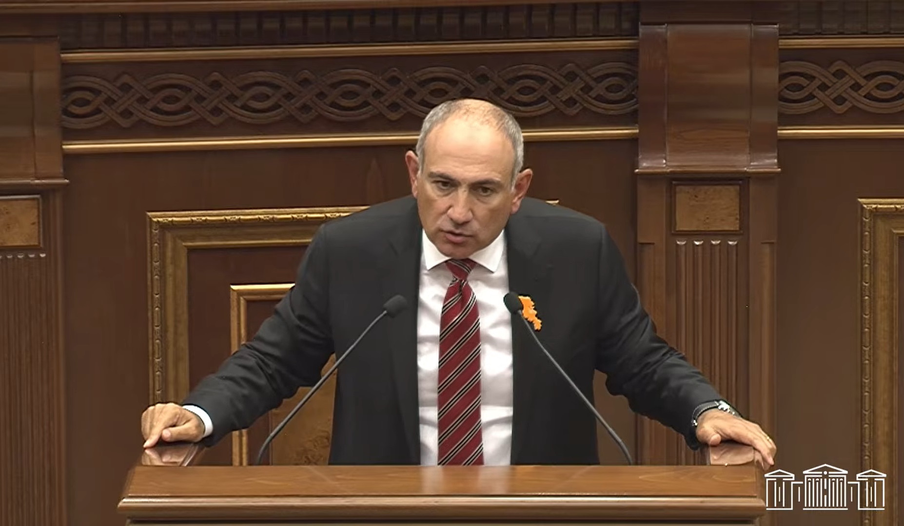 Քանի վարչապետ եմ, հասցեական ջախջախելու եմ դրանց, ովքեր այս գծի հետ համաձայն չեն, կոչ եմ անում հեղափոխություն անել. Փաշինյան