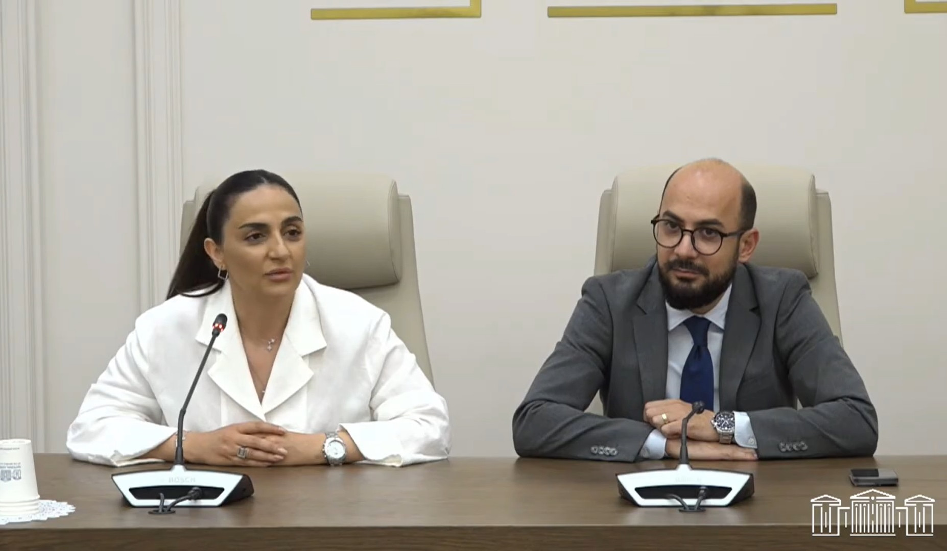 Եթե մտքների ծայրով անցկացնեն վերցնել մանդատները և գալ խորհրդարան, նրանց քաղաքականապես ջախջախելու ենք նաև խորհրդարանում. Արթուր Հովհաննիսյան