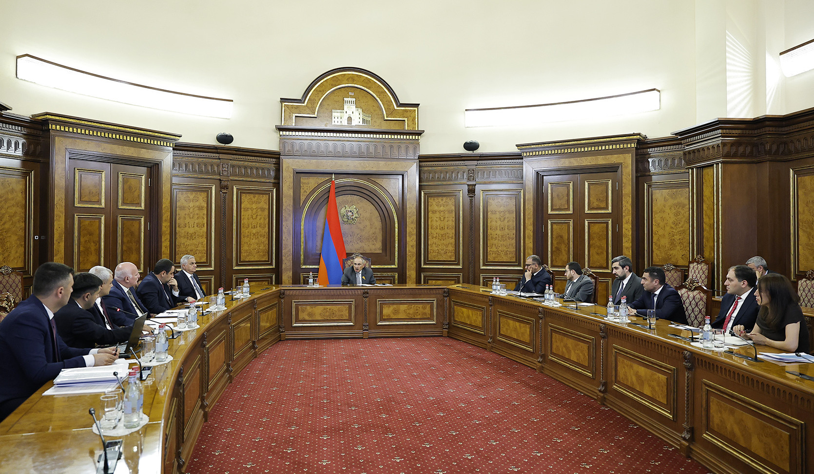 Քննարկվել են Firebird-ի արհեստական բանականության տվյալային կենտրոնի գործունեությանը և ծրագրերին վերաբերող հարցեր