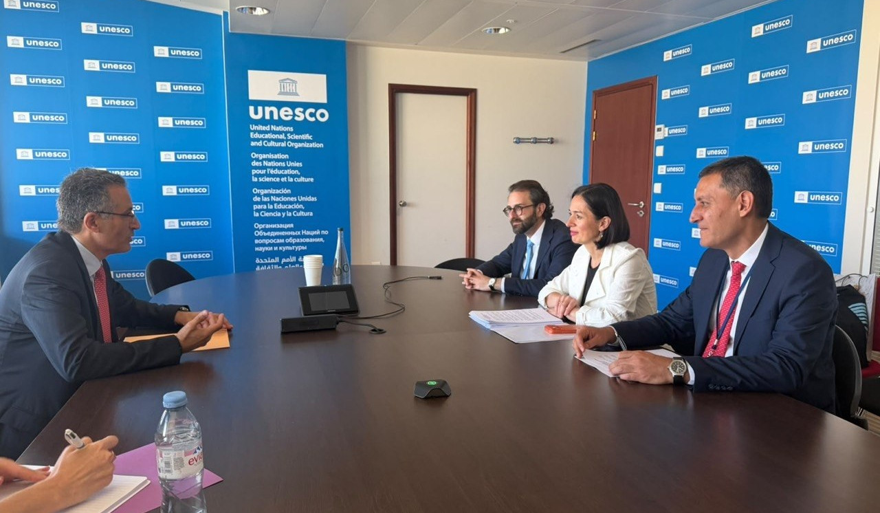 Ժաննա Անդրեասյանը և Նայեֆ ալ Ֆայեզը քննարկել են Մատենադարանի և ՅՈՒՆԵՍԿՕ-ի միջև համագործակցության հեռանկարները