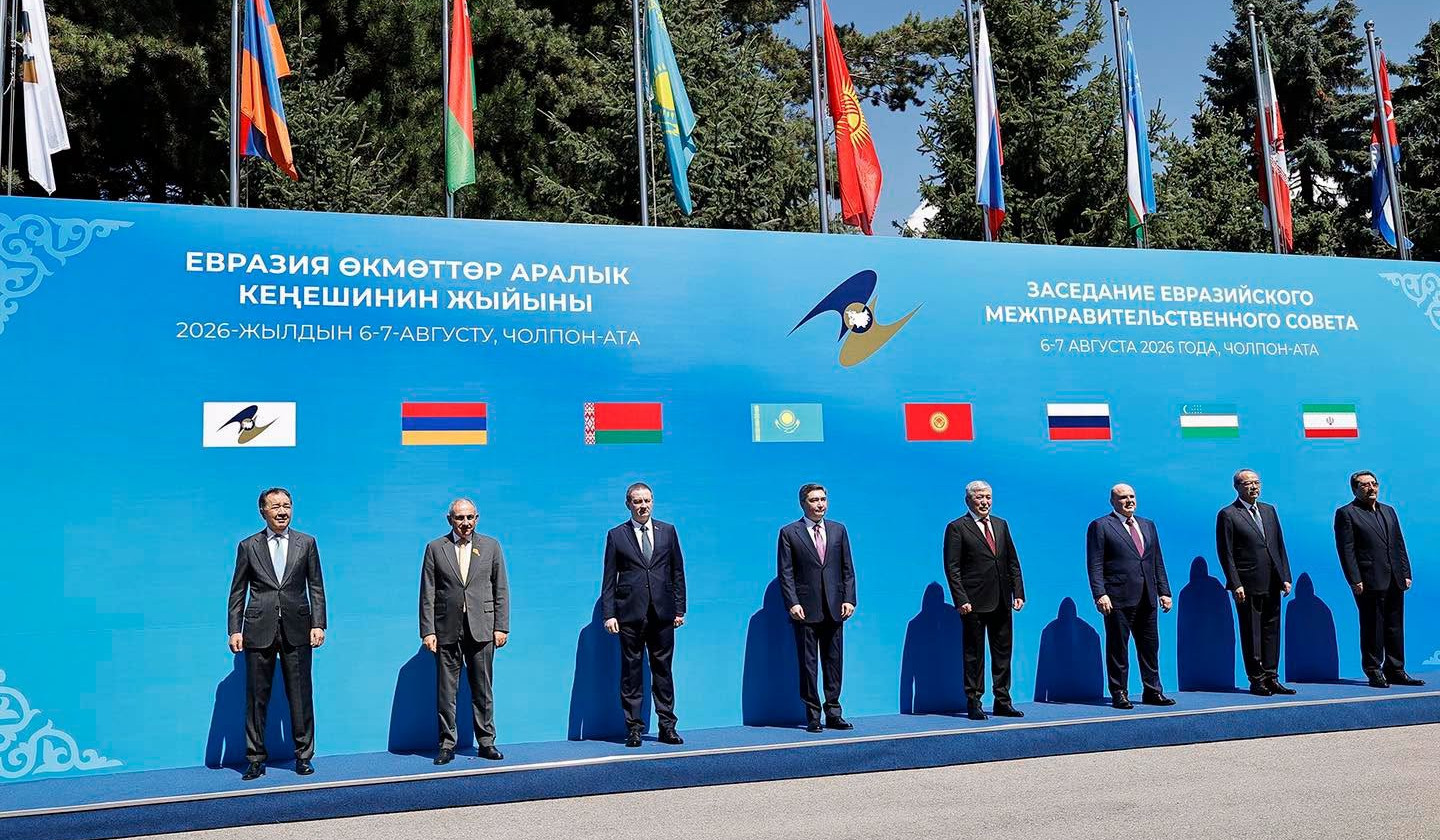 Մինչ  Եվրասիական միջկառավարական խորհրդի ընդլայնված կազմով նիստը տեղի է ունեցել վարչապետների համատեղ տեսալուսանկարահանման արարողությունը