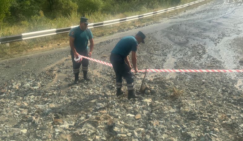 Սելավ Վայոց ձորում․ ավտոճանապարհը լցվել է ջրաբերուկներով