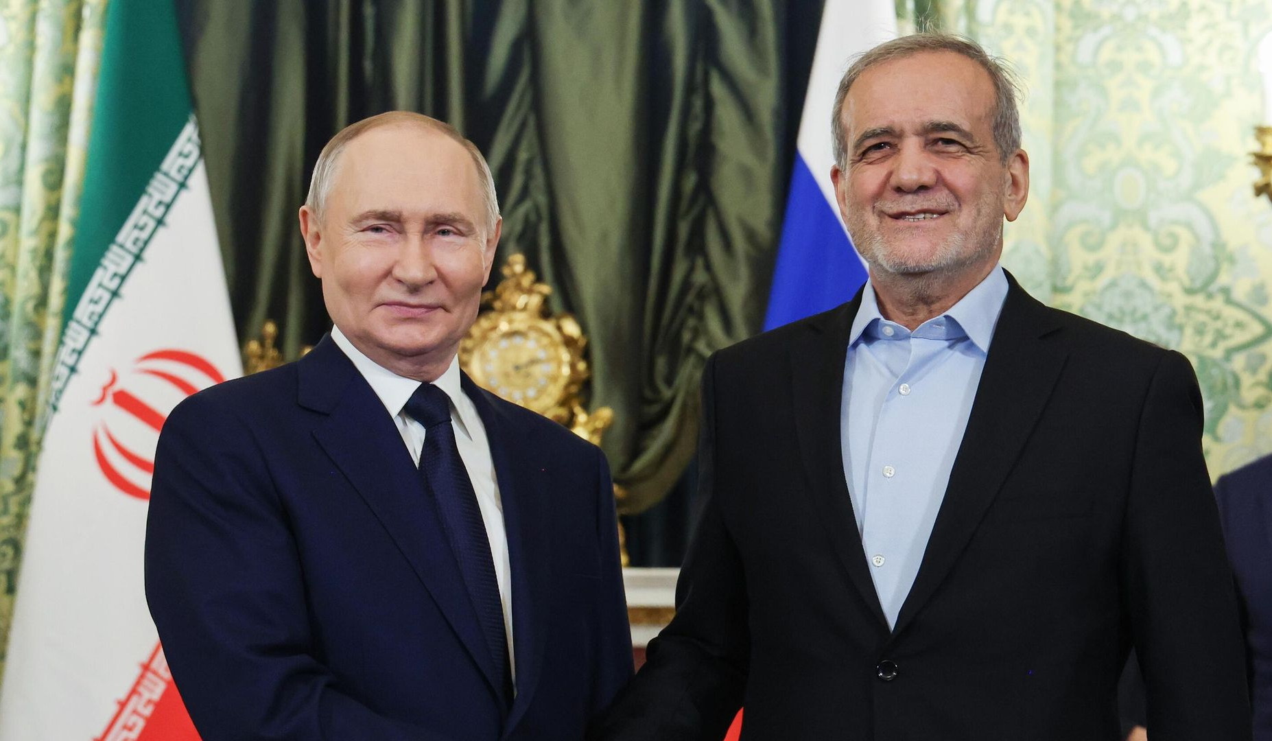 Ռուսաստանը համերաշխություն է հայտնում Իրանի ժողովրդին, հիանում ձեր ցուցաբերած քաջությամբ. Պուտինը՝ Փեզեշքիանին