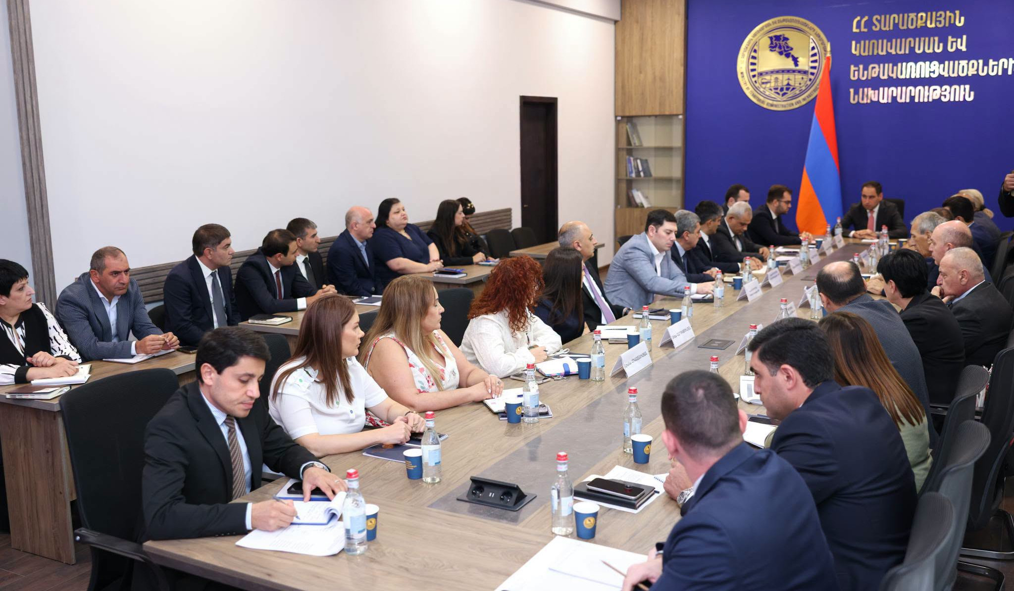 Գործակարգավարական խորհրդակցություն ՏԿԵՆ-ում. Դավիթ Խուդաթյանը ներկայացրել է նորանշանակ փոխնախարարին