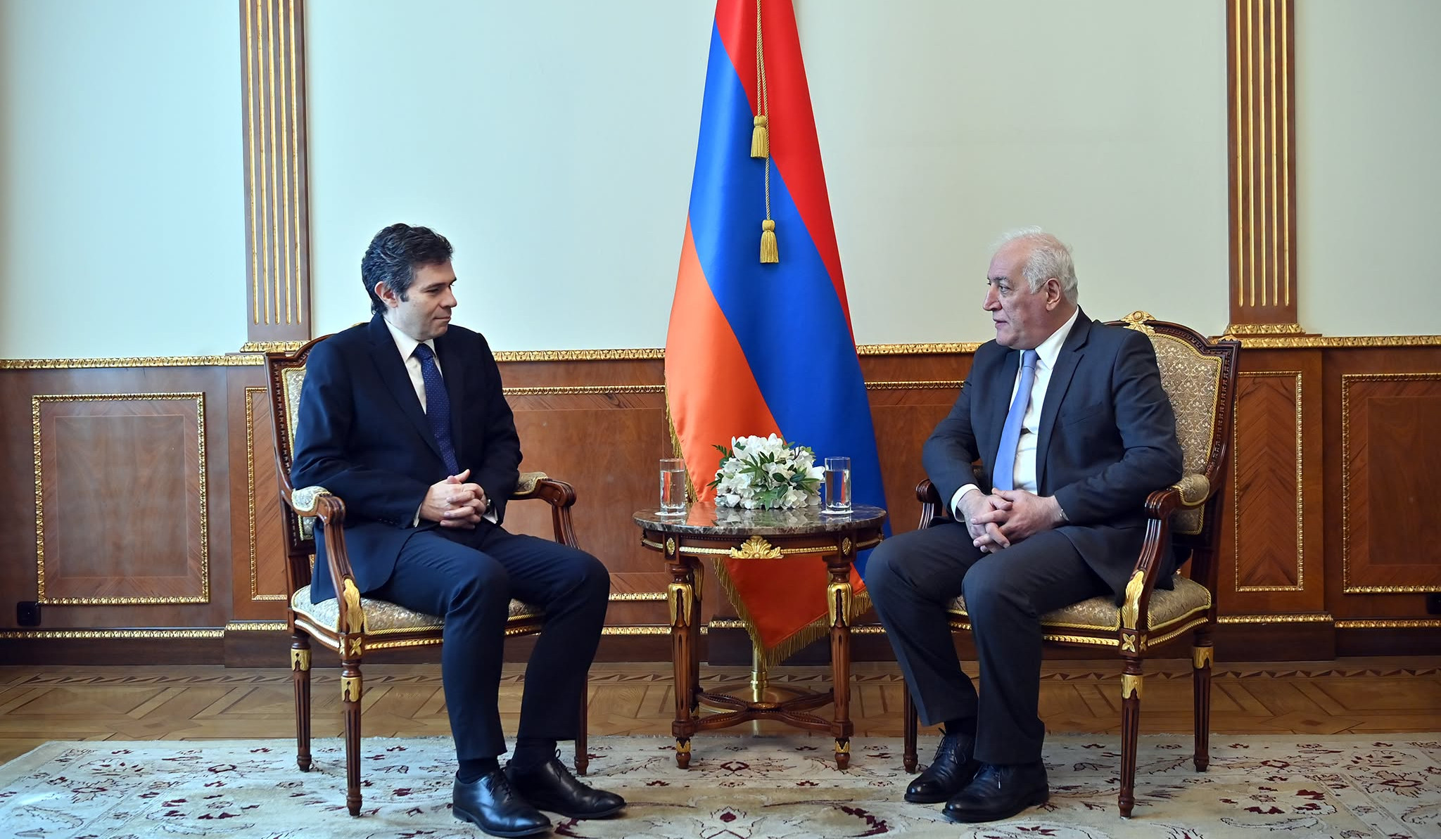 Նախագահ Խաչատուրյանն ընդունել է Հայաստանում իր դիվանագիտական առաքելությունն ավարտող Հունաստանի դեսպանին