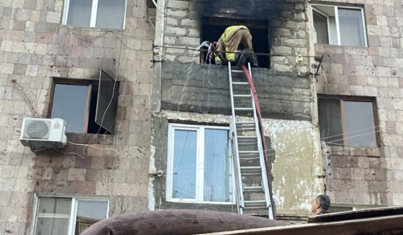 Հրդեհ Էջմիածնում․ հրշեջ-փրկարարները կանխել են հրդեհի տարածումը հարակից բնակարաններ