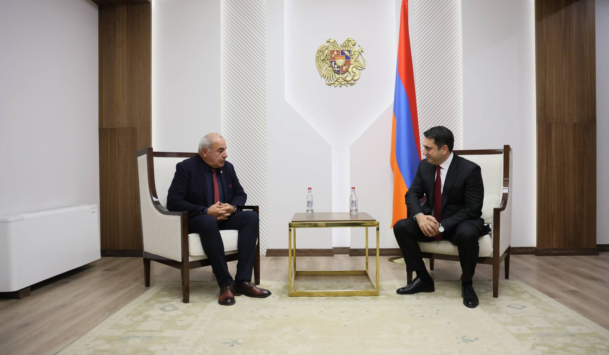 ԱԽ քարտուղարը և ՀՀ-ում Վրաստանի դեսպանը քննարկել են երկկողմ կապերին վերաբերող հարցեր