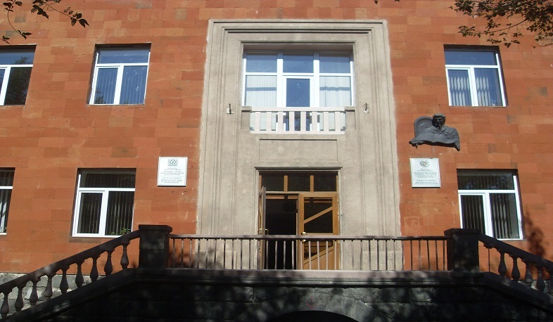 Government encourages educators of public institutions