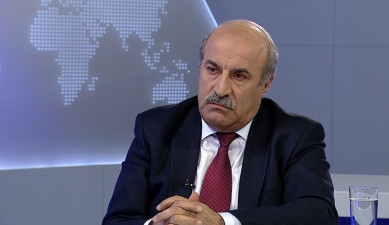 04.02.15 / Հարցազրույց - Խոսրով Հարությունյան