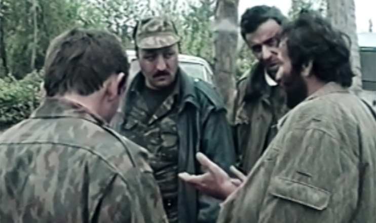 Նվիրյալները - Մավր Օհանյան