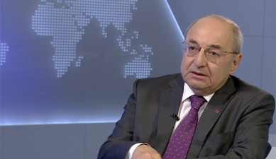 14.04.15 / Interview