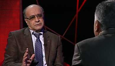 23.04.15 / Չակերտներ - Սուրեն Դանիելյան