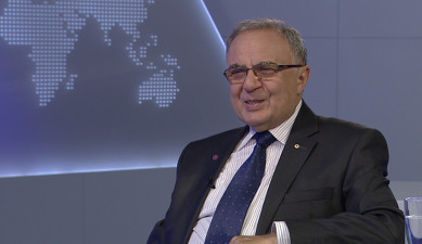 27.04.15 / Interview