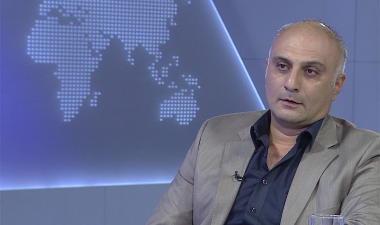 Հարցազրույց - Լևոն Խաչատրյան