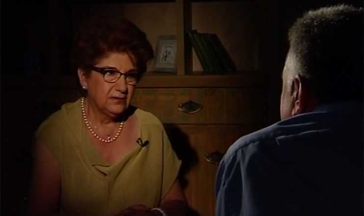 Չակերտներ - Շնորհիկ Ալթուն