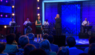 Երգ երգոց - Մխիթար Մնացականյան