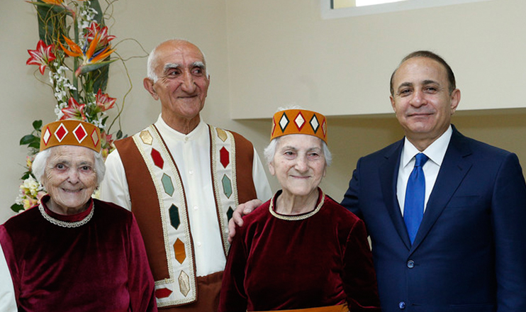 Առաջին տնտեսական