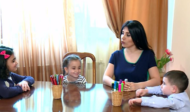 Մայրիկների ակումբ