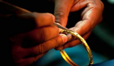 Առաջին տնտեսական