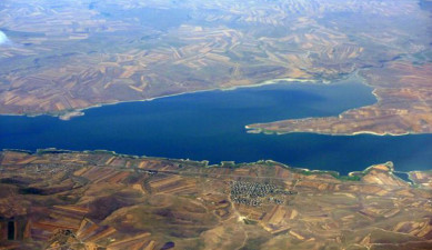 Առաջին տնտեսական