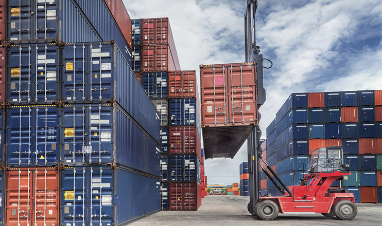 Առաջին տնտեսական