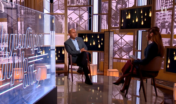 Life in The Palm - Armen Ashotyan