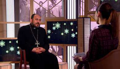 Life in The Palm - Arpine Hovhannisyan