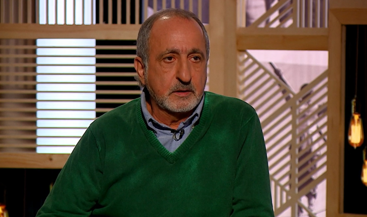 Life in The Palm - Georgy Hovakimyan