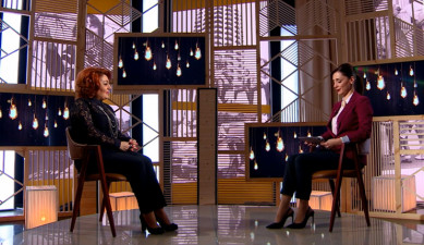 Life in The Palm - Zara Karapetyan