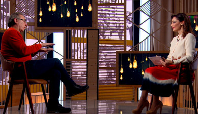 Life in The Palm - Arthur Sahakyan