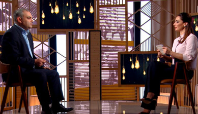 Life in a Palm: Hayk Demoyan