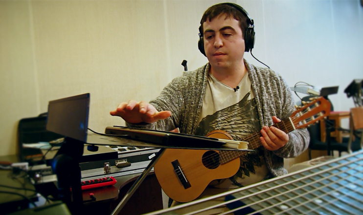 Music arrangement - a profession that gives color and flavors to a song