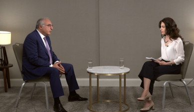 "Agenda: Interview". Armen Smbatyan