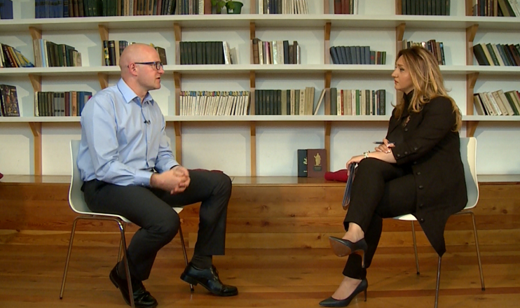 "Agenda: interview" Dan Bray