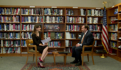 "Agenda: interview" Richard Mils