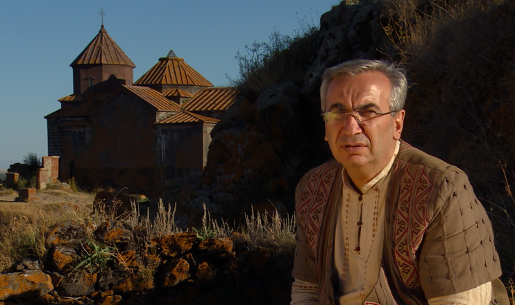 Shoulder to Shoulder: Alashkert Three Feet