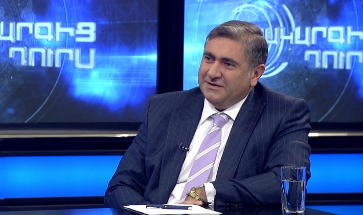 Off the Agenda: Artur Khachatryan