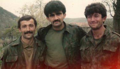 Նվիրյալները. Գեղամ Կարապետյան, Լեռնիկ Ավանեսյան