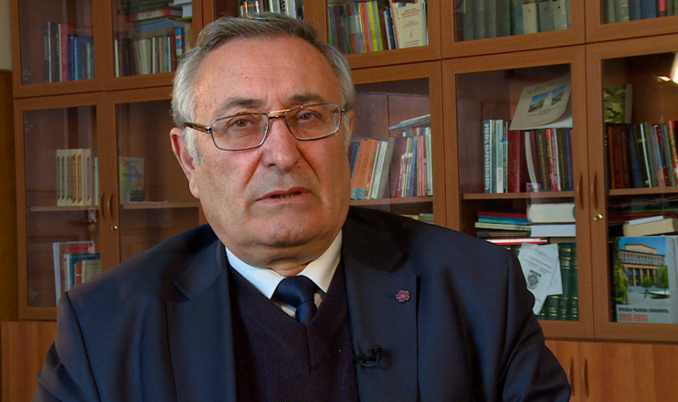 Оганес Адамян