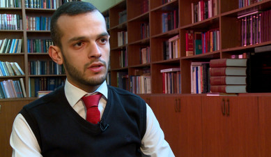 На улицах Еревана. Гарегин Нжде