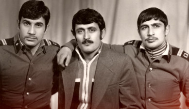 Նվիրյալները. Վրեժ Ավանեսյան