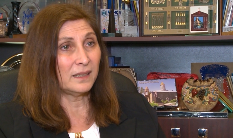 Մերոնք. Սյուզան Խարտալյան