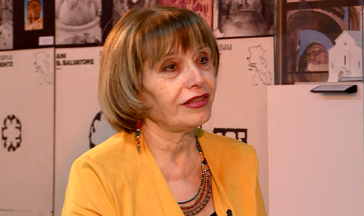 Беседа с Ануш Тер-Минасян