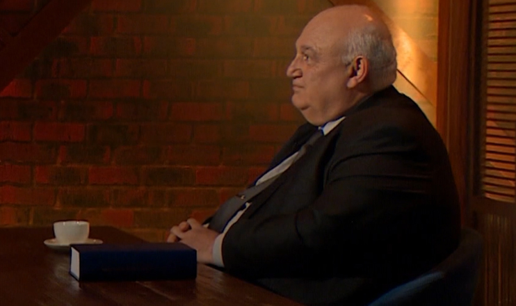 Կեսգիշերն անց. Արամ Սիմոնյան