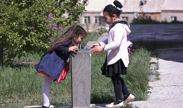 Հրապարակում