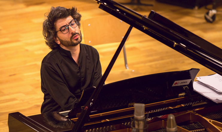 Hayk Melikyan's solo concert: from Chopin to Komitas