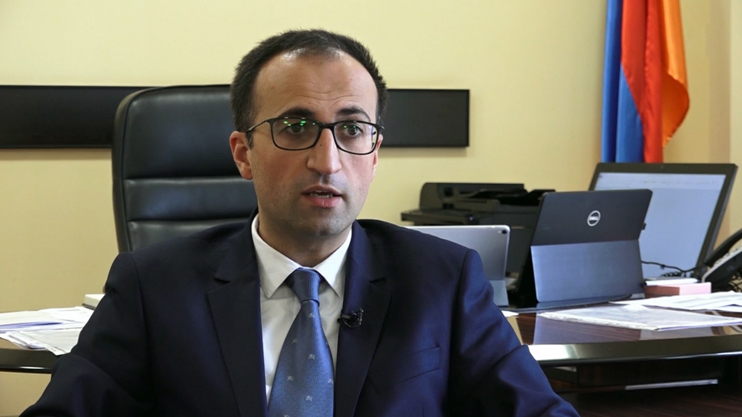 Հրապարակում