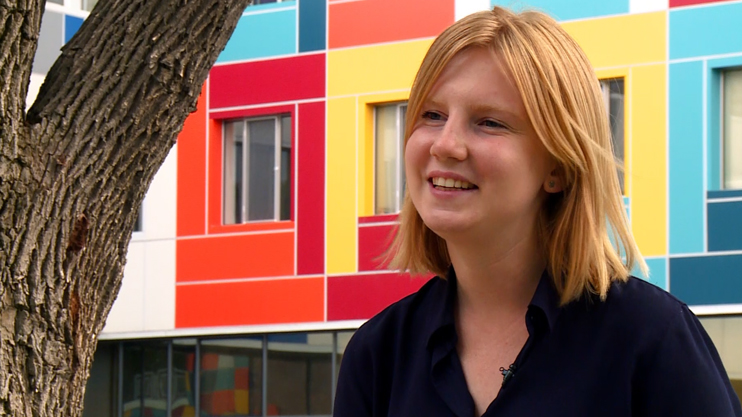 Alina Kolbina donates blood in Armenia